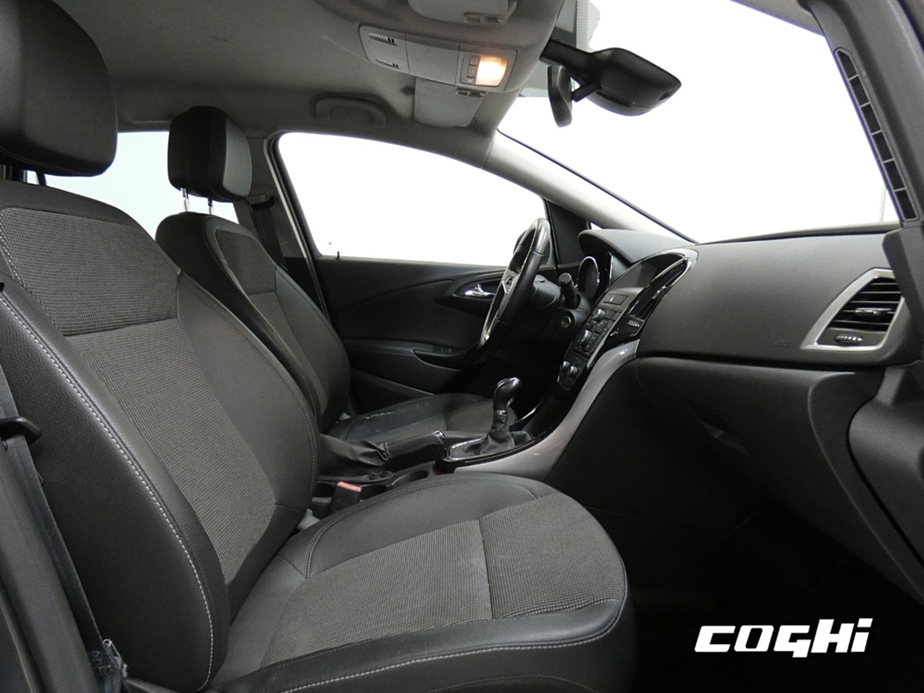 Opel Astra 1.6 CDTI 136CV Sports Tourer Elective  foto 4