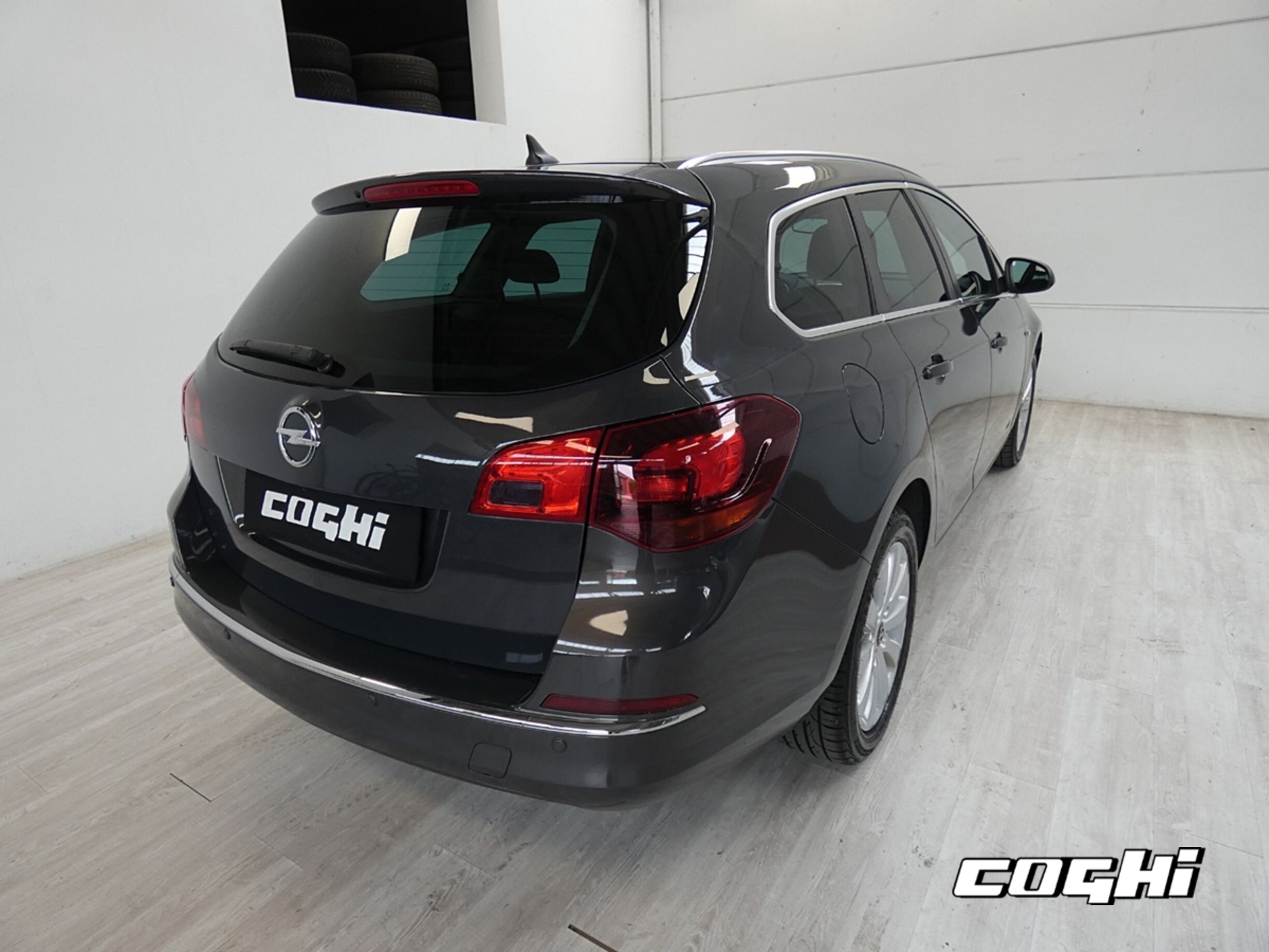Opel Astra 1.6 CDTI 136CV Sports Tourer Elective  foto 2