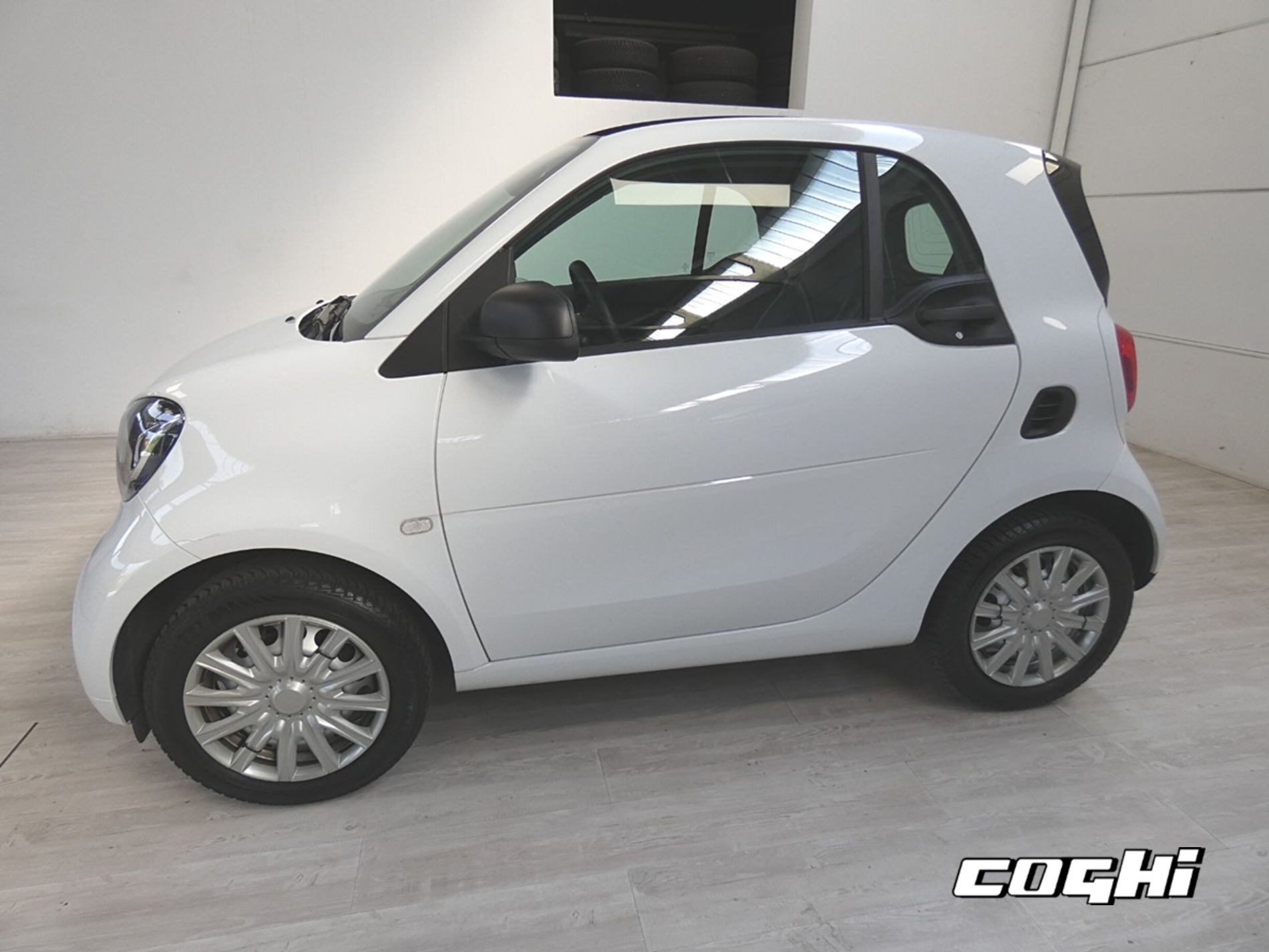 Smart fortwo 70 1.0 twinamic Youngster  foto 4