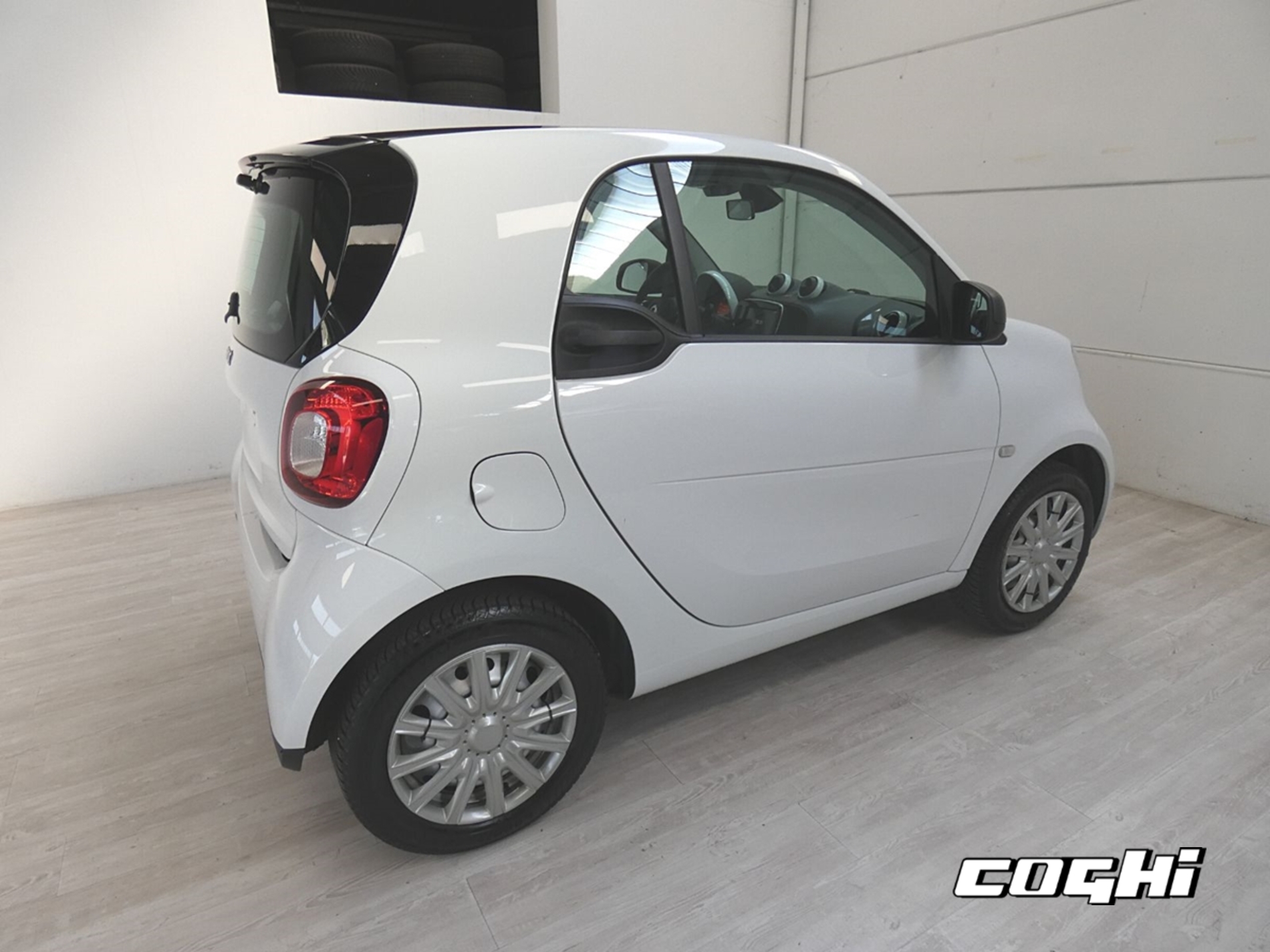Smart fortwo 70 1.0 twinamic Youngster  foto 1