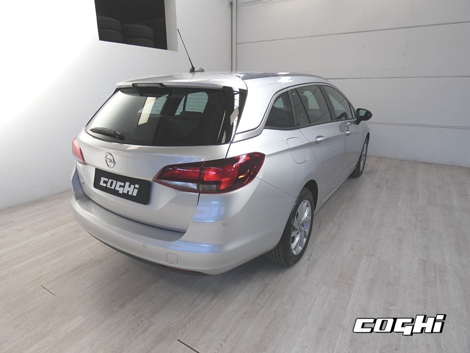 Opel Astra 1.5 CDTI 122 CV S&S AT9 Business Elegance  foto 3