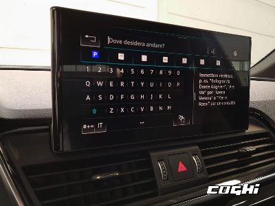 AUDI Q5 SPB 40 TDI quattro S tronic Identity Black foto 17