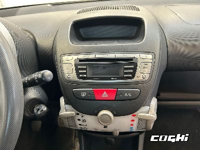 CITROEN C1 1.0 5 porte DeeJay foto 10