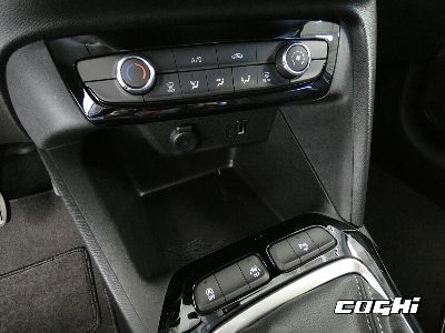 OPEL Corsa 1.2 100 CV Elegance foto 9