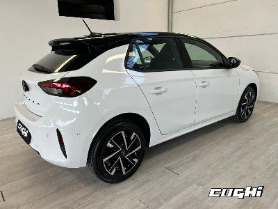 OPEL Corsa 1.2 GS foto 2