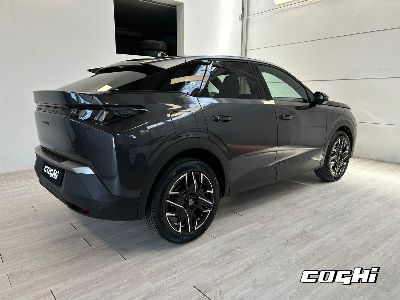 PEUGEOT 3008 Hybrid 145 e-DCS6 Allure foto 1