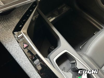 PEUGEOT 3008 Hybrid 145 e-DCS6 Allure foto 6