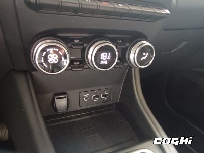 Renault Captur Full Hybrid E-Tech 145 CV Intens  foto 11