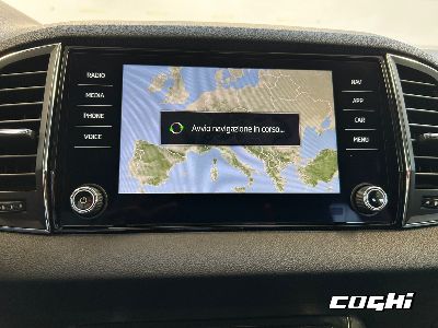 SKODA Karoq 1.0 TSI 110 CV Executive foto 10