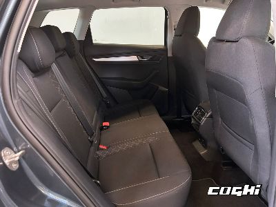 SKODA Karoq 1.0 TSI 110 CV Executive foto 17