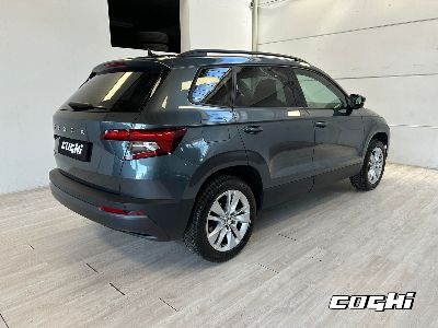 SKODA Karoq 1.0 TSI 110 CV Executive foto 3