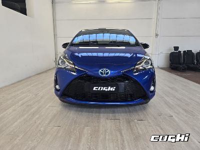 TOYOTA Yaris 1.5 Hybrid 5 porte Trend "Blue Edition" foto 1