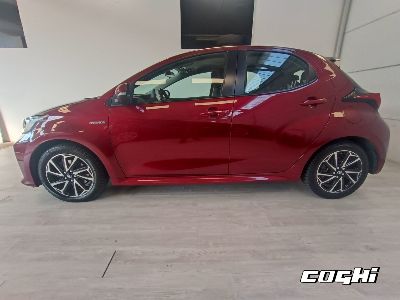 TOYOTA Yaris 1.5 Hybrid 5 porte Trend foto 2