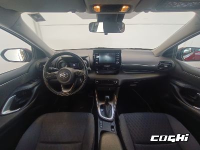 TOYOTA Yaris 1.5 Hybrid 5 porte Trend foto 12