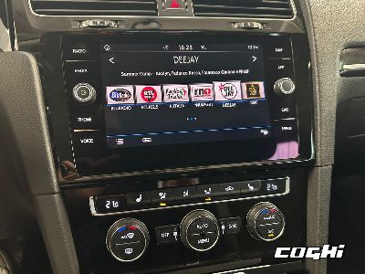 VOLKSWAGEN Golf 1.6 TDI 115 CV DSG 5p. Highline BlueMotion Technology foto 17